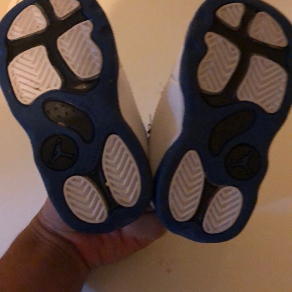 Jordan infant size 4c - Picture 3 of 4